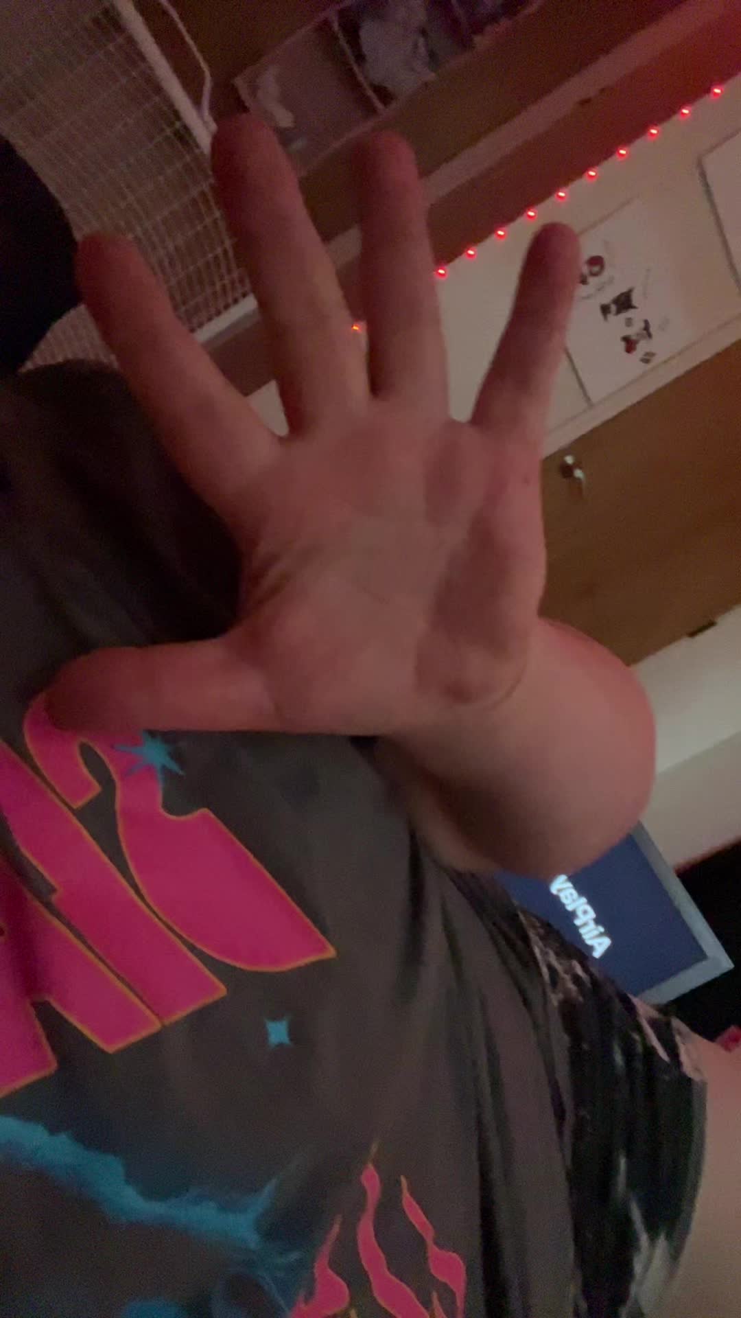 @annalovesyou10