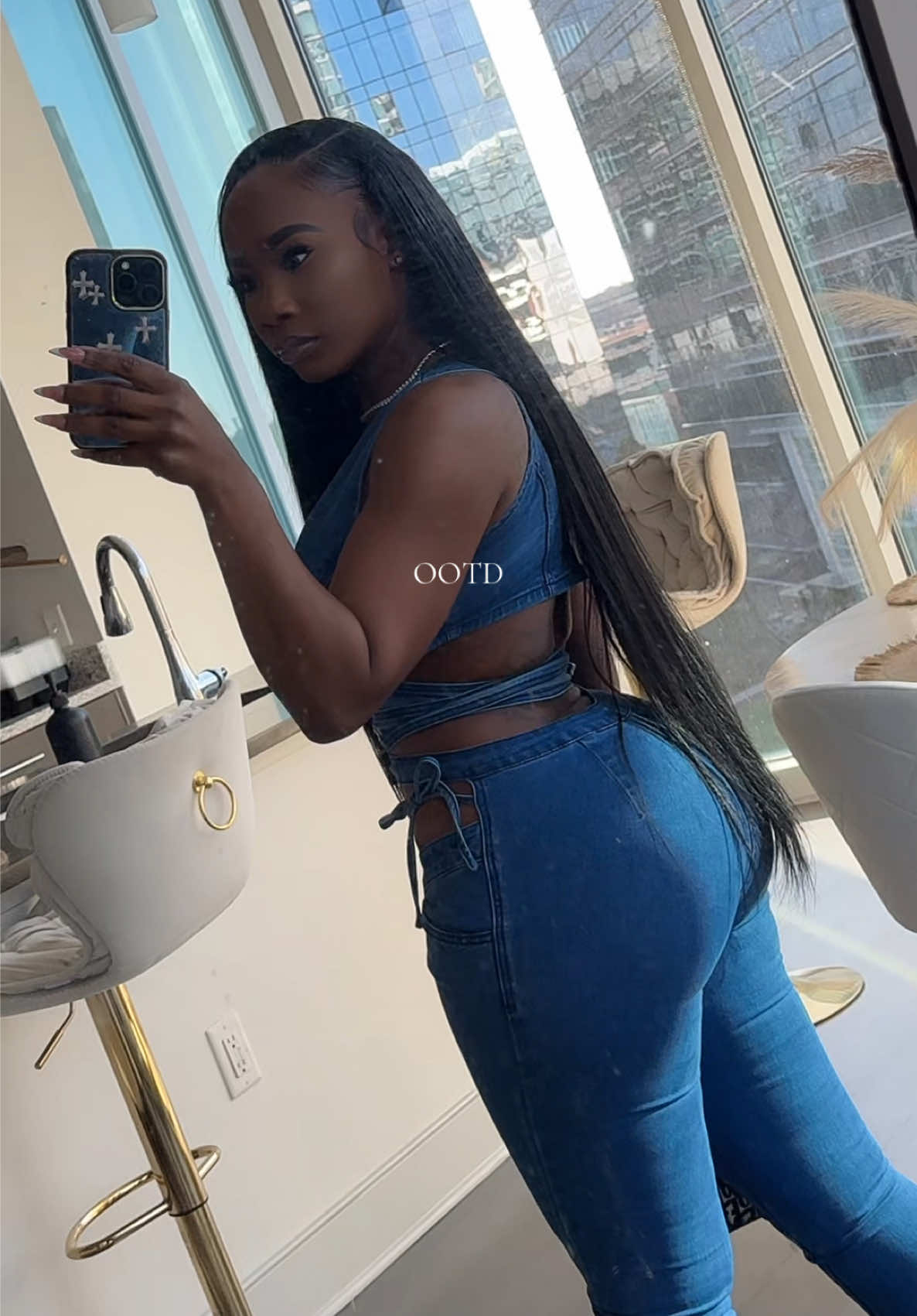 @parisdior