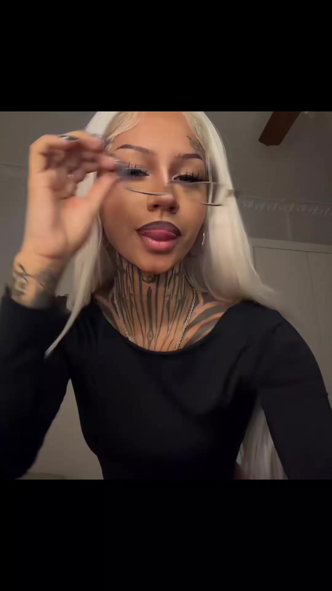 @𝓲𝓼𝓪
