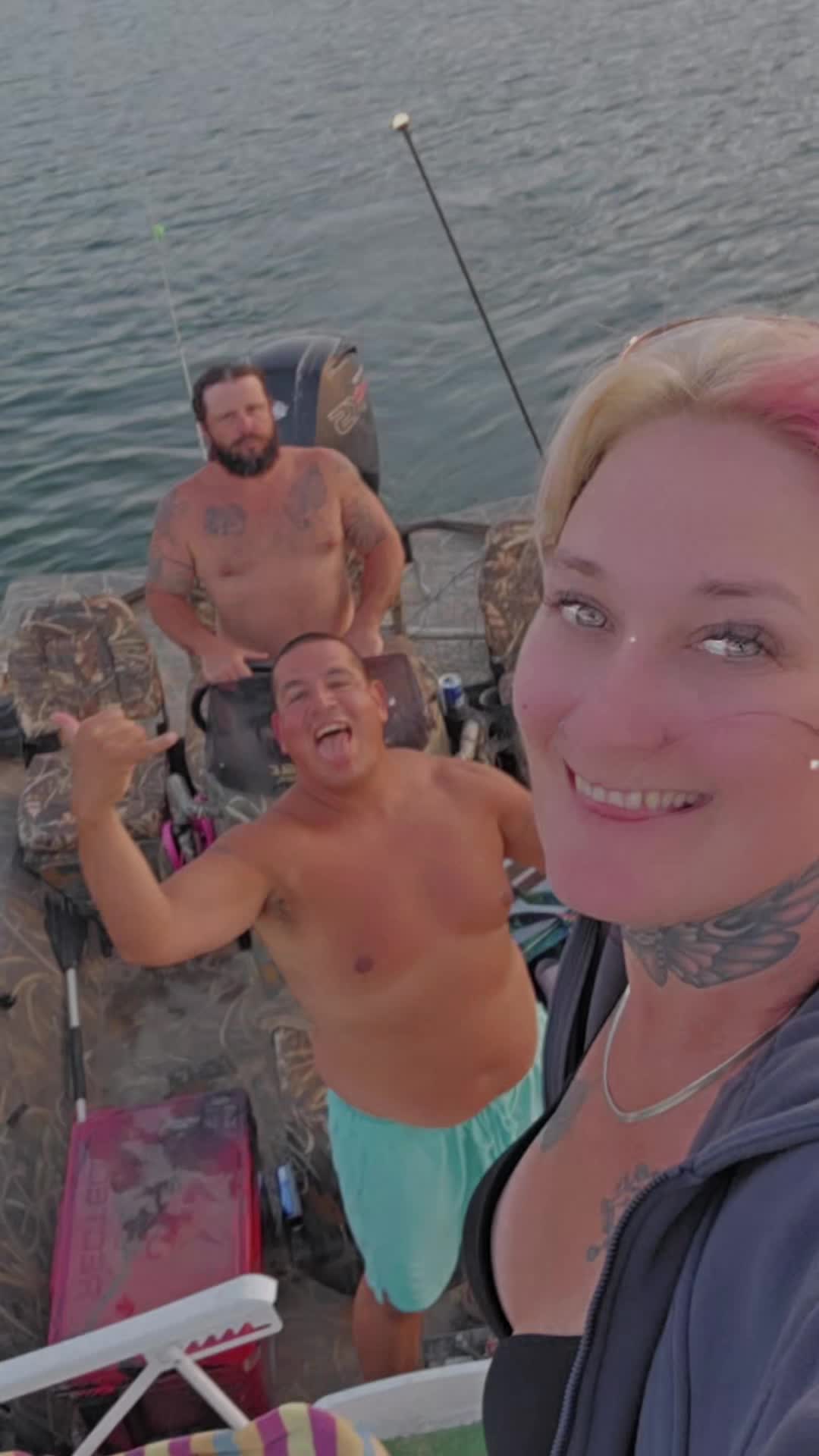 @🍍yagirlTrouble83🍍