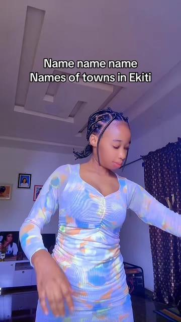 @AYOMIDEY THEEKITIGIRL 🤡