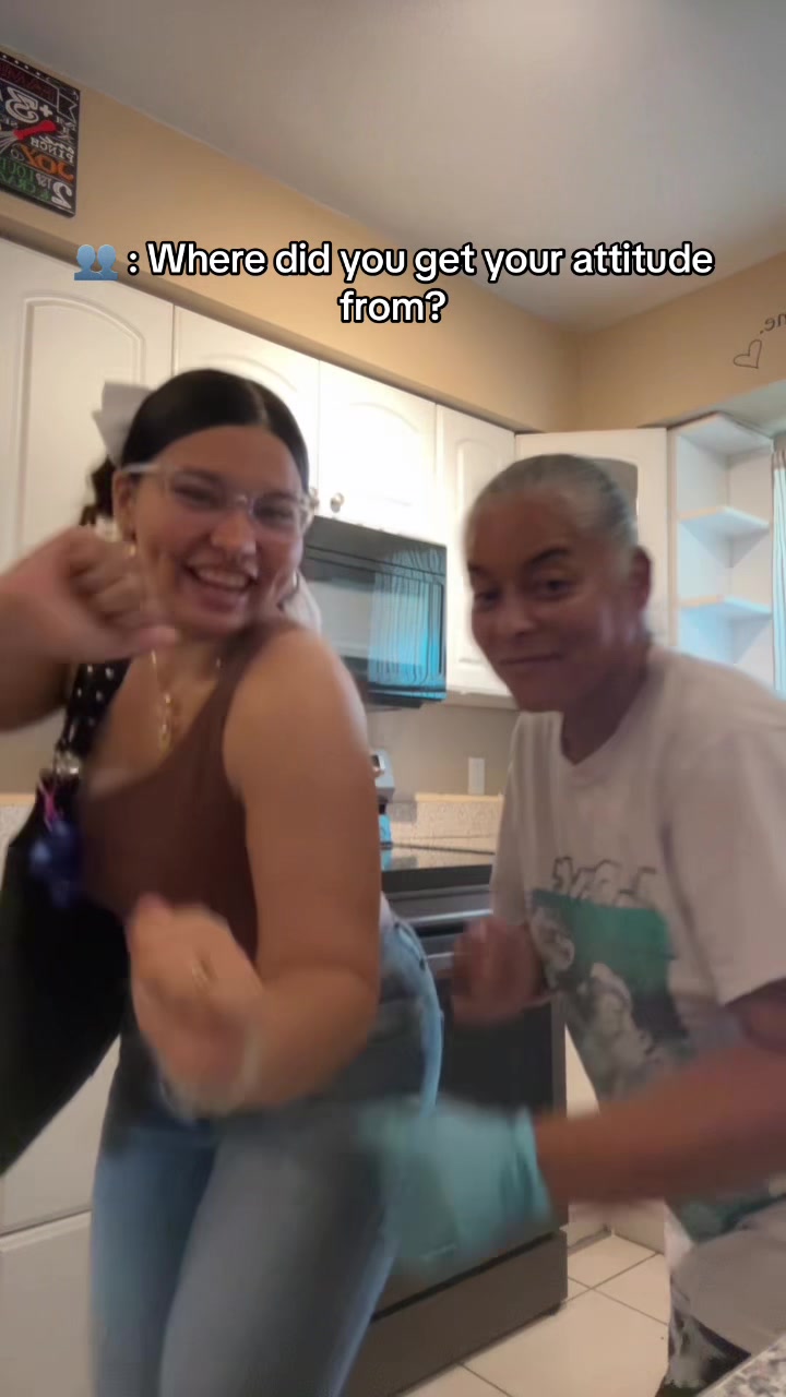 @Ana_beth01
