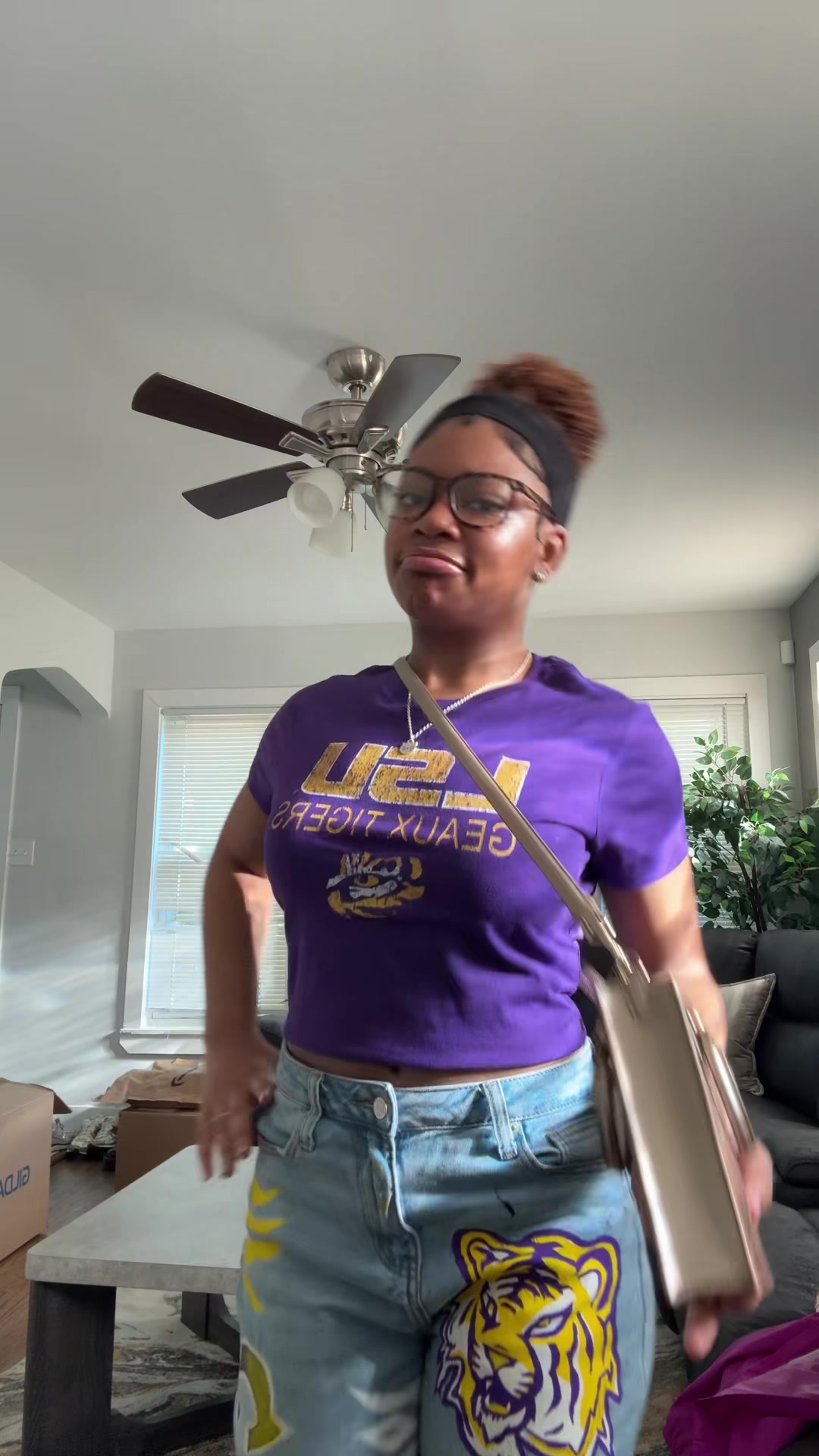 @T