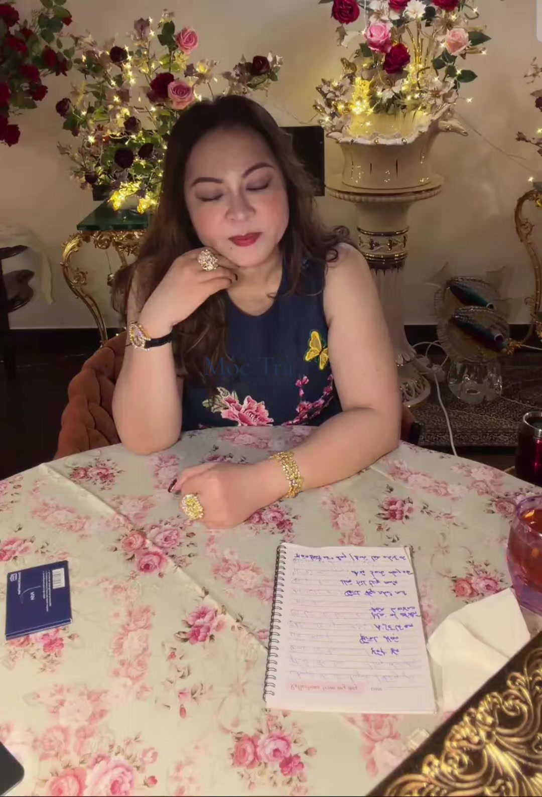 @MỘC TR&Agrave;
