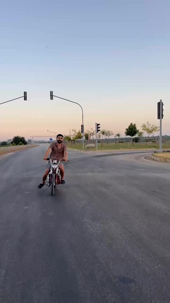 @Batuhan Ergüneş