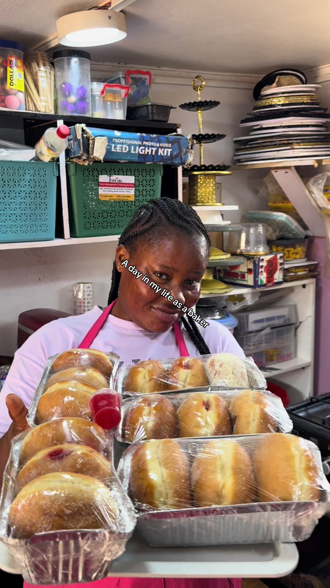 @Tohruks cakes of Ibadan
