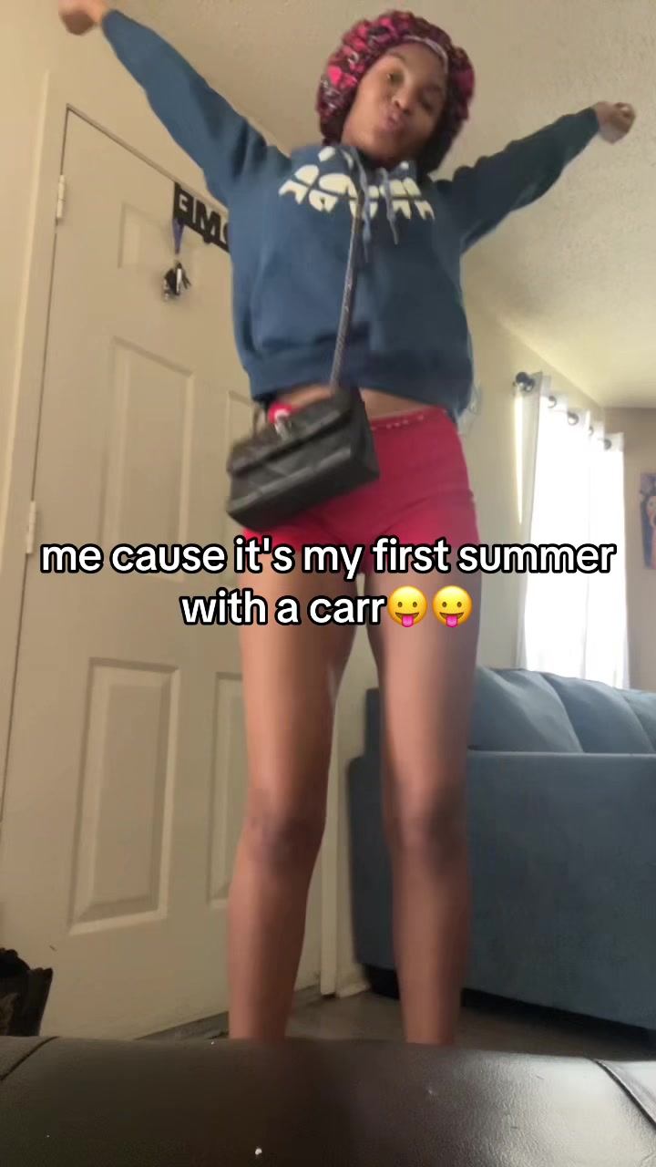 @joysoexotic._