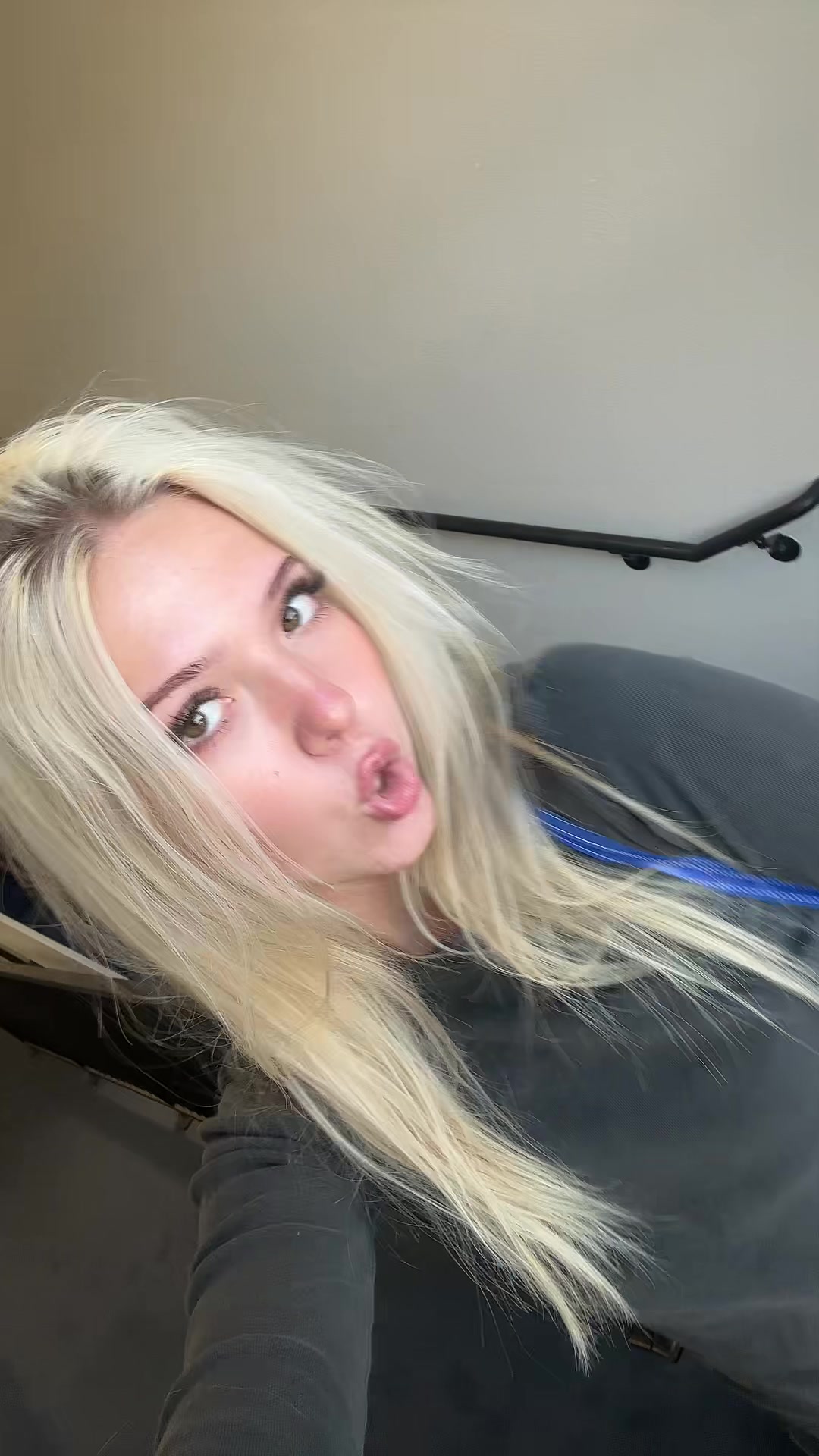 @MK
