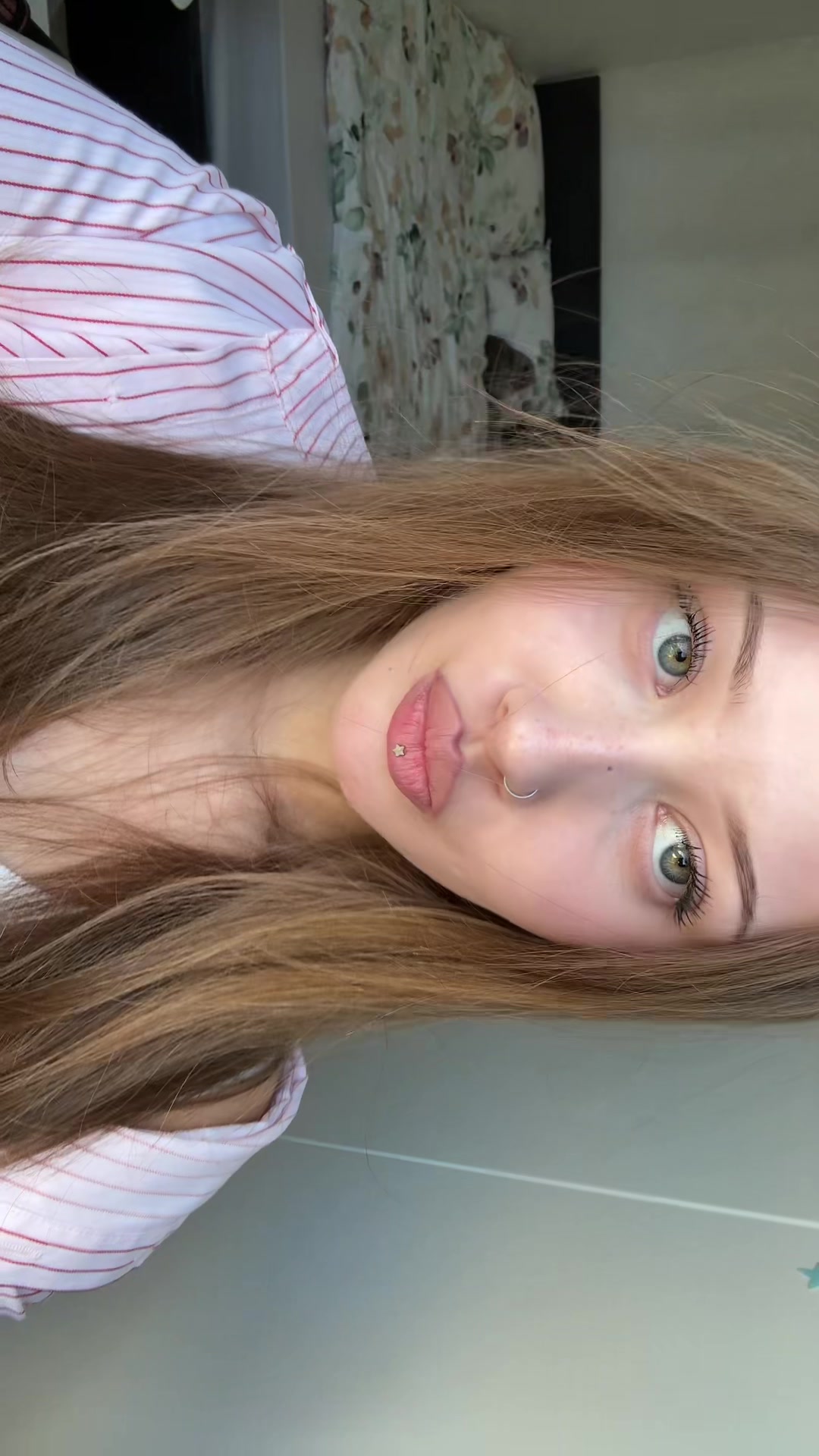 @Ааня