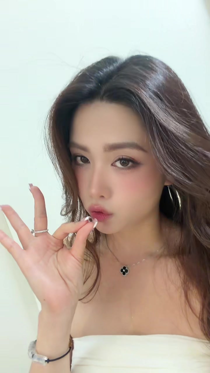 @uyenphoungtranle 🤍