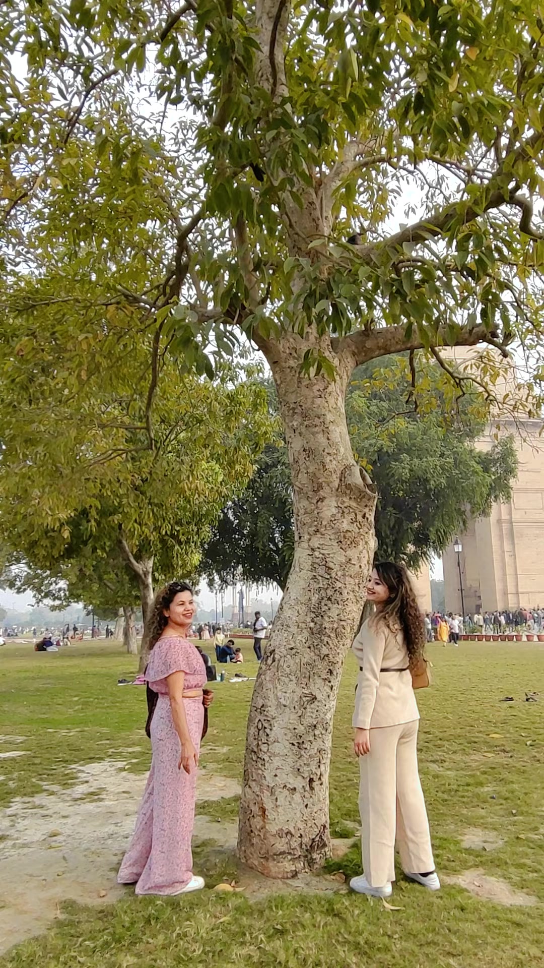 @ParooShahi