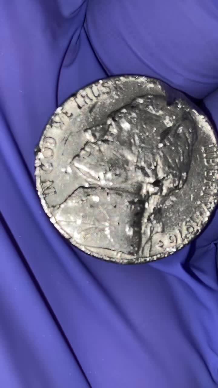 @DamagedCurrency ( Karen )