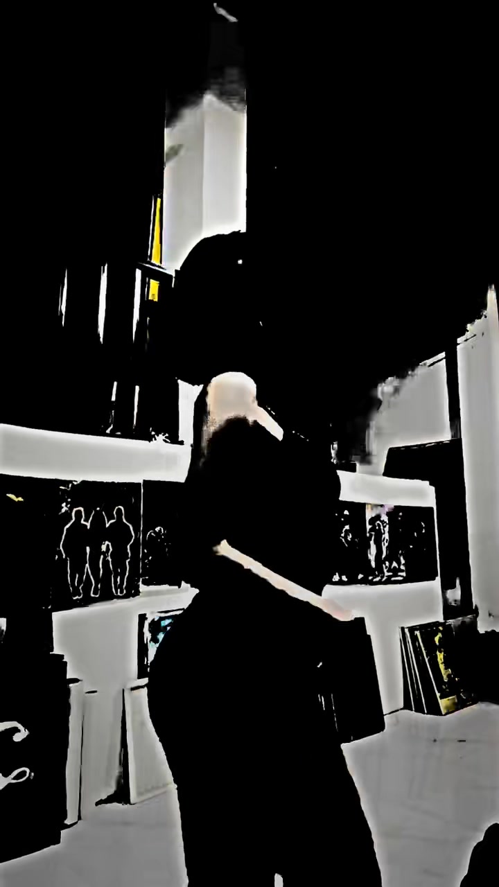 @THE EDITOR✓