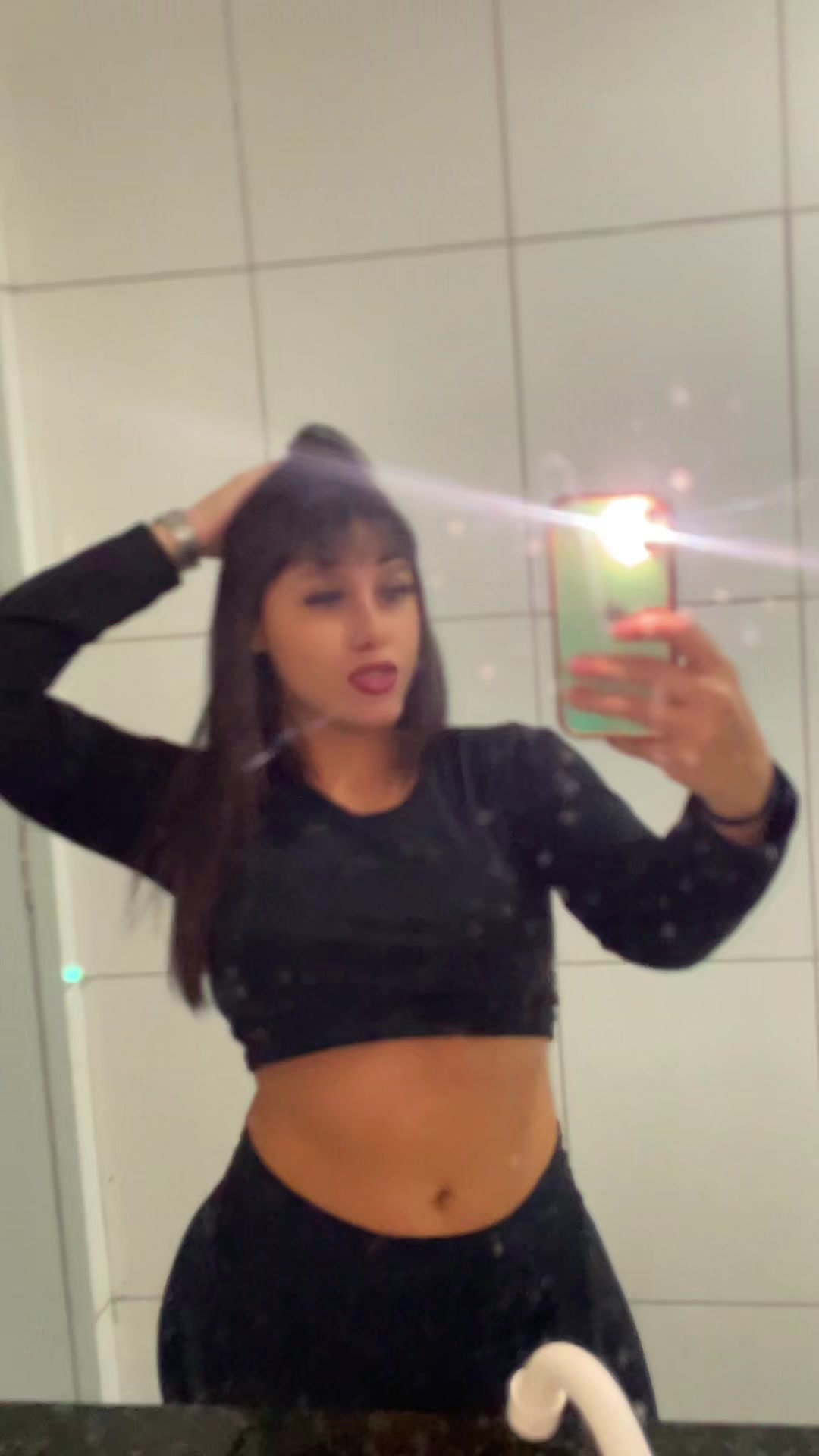 @alvesle__