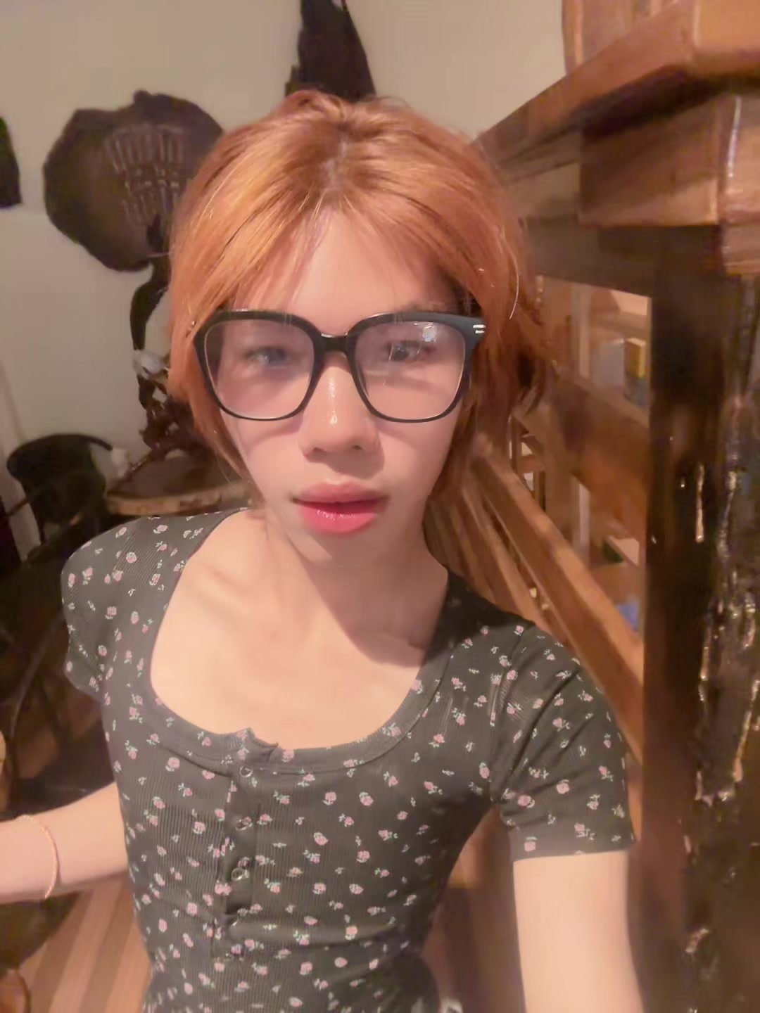 @Ayla-អាយឡា