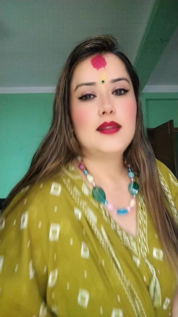 @❤️Usha poudel❤️