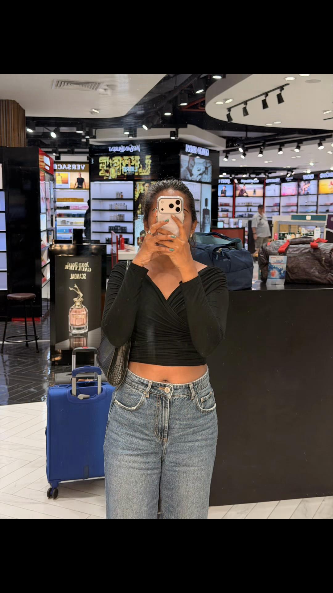 @charu___wijewardhana
