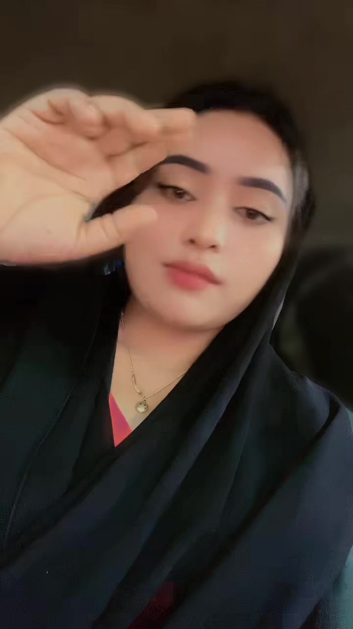 @🇴🇲 عائشہ🐣