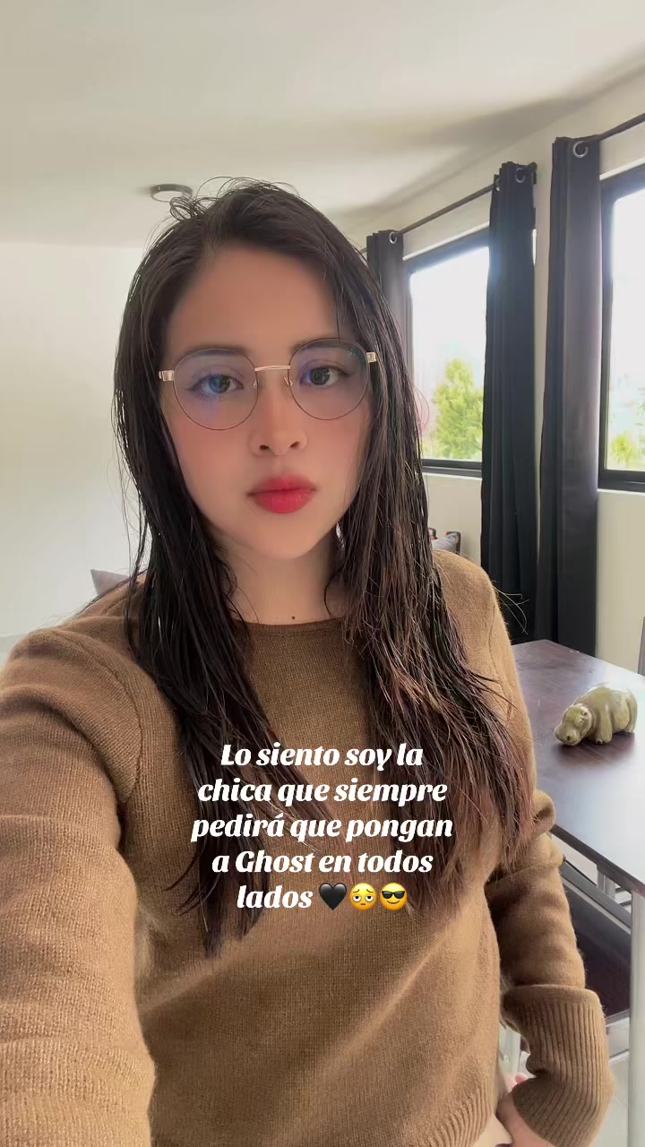 @Daniela✨