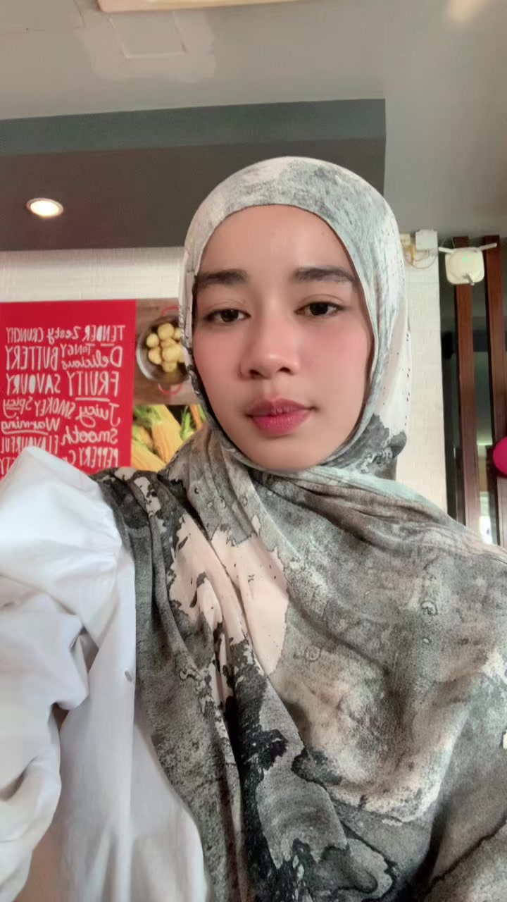 @NailaMahulauw_