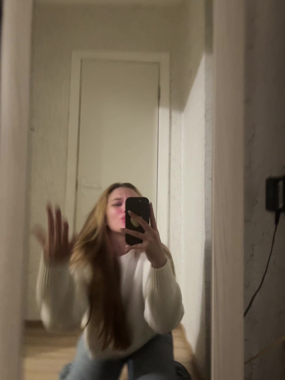 @яночка🤡