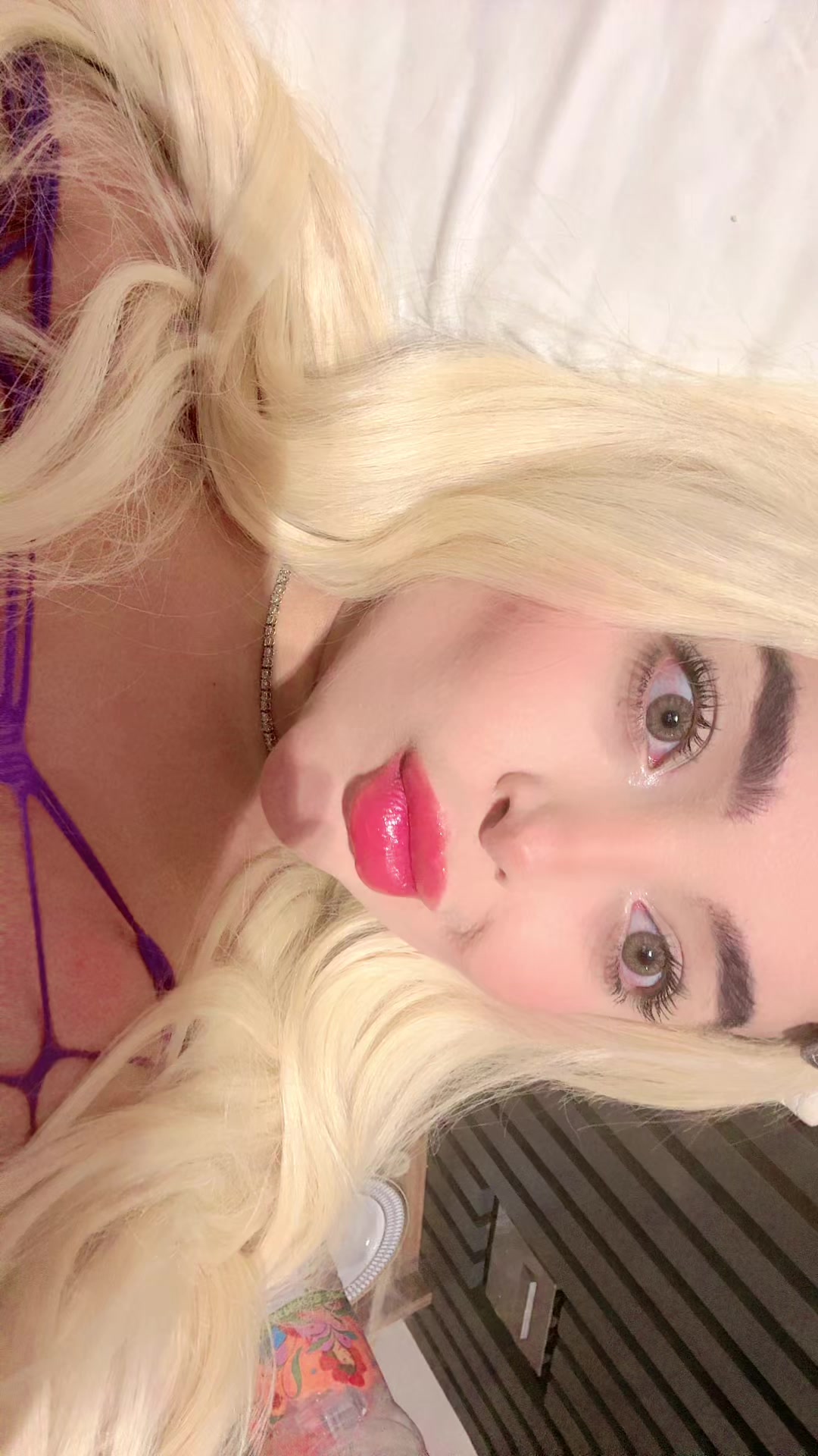 @1710lamu&ntilde;eca