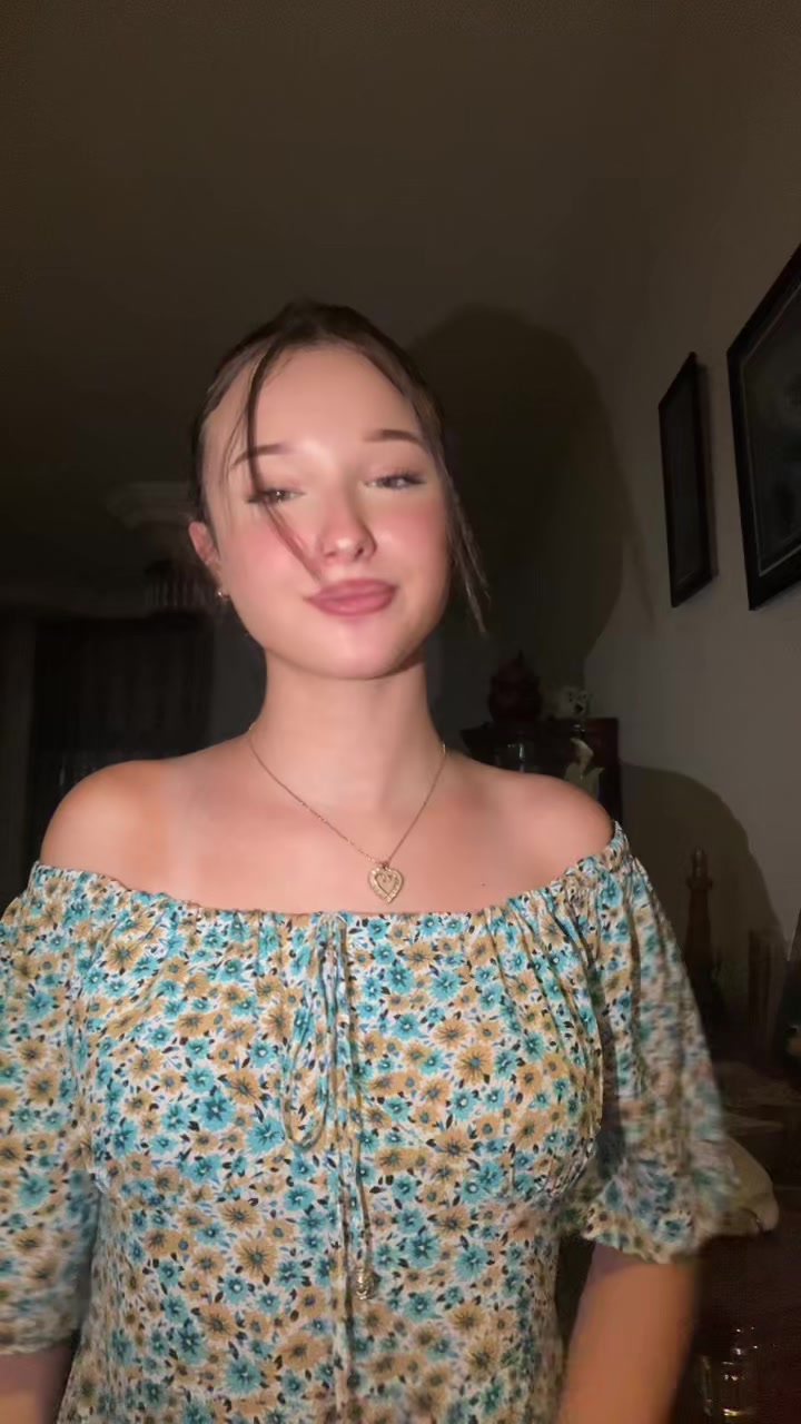 @👸🏼