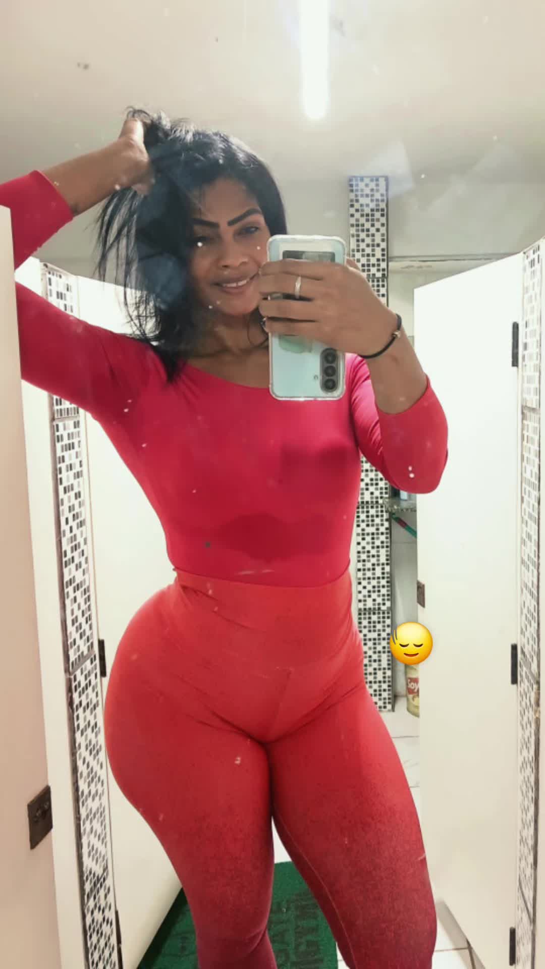 @Naná