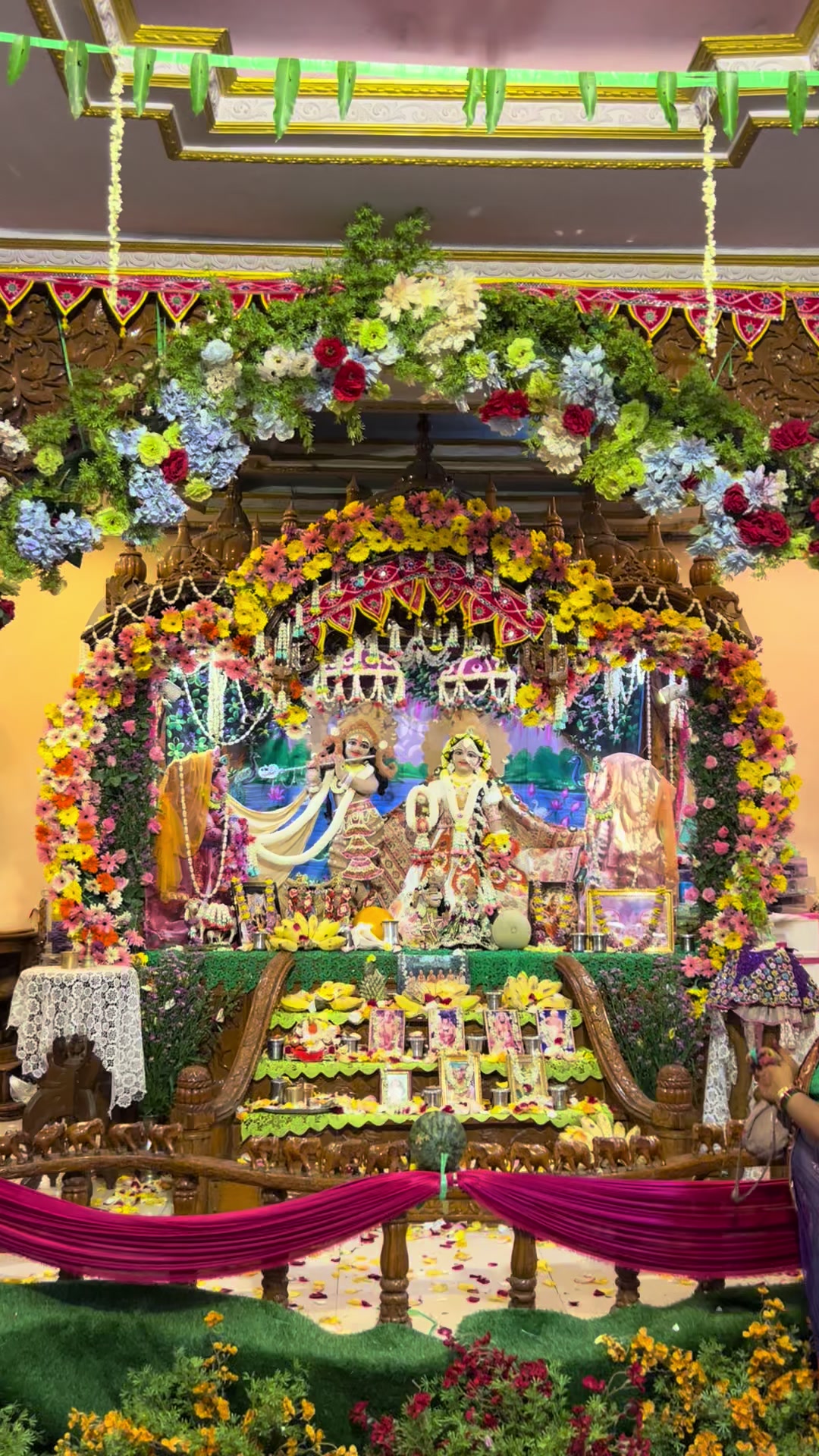 @Govindam Adi Purusham Das