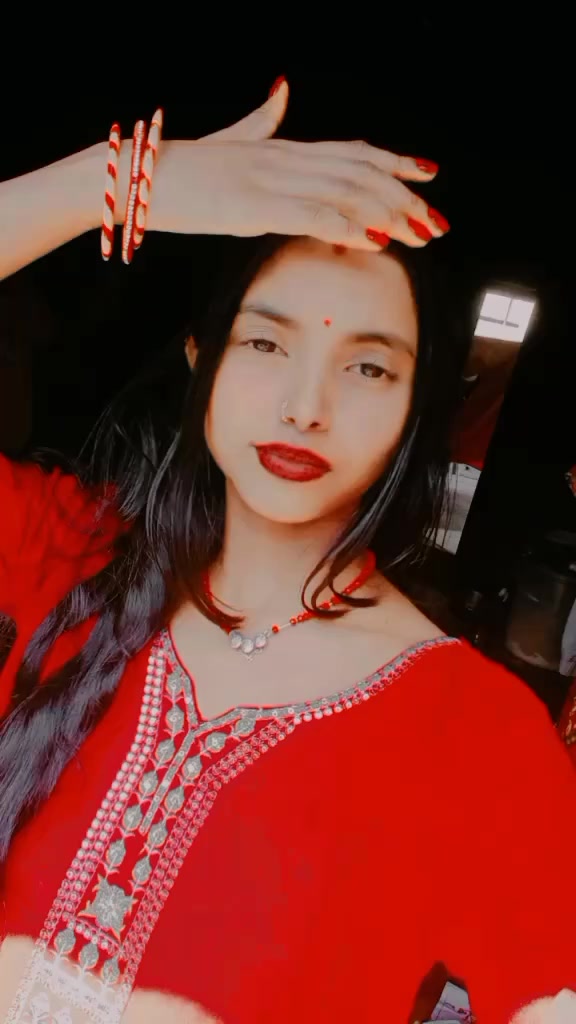 @Ahirani queen 👑