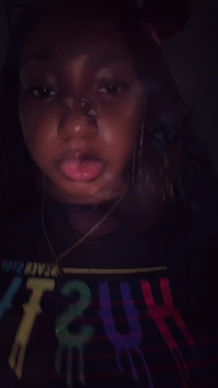 @Nissah🌚💕!