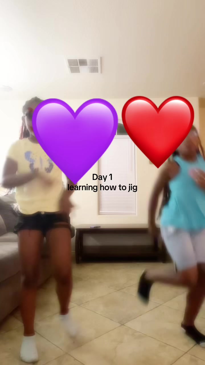 @ChelleyB0SS