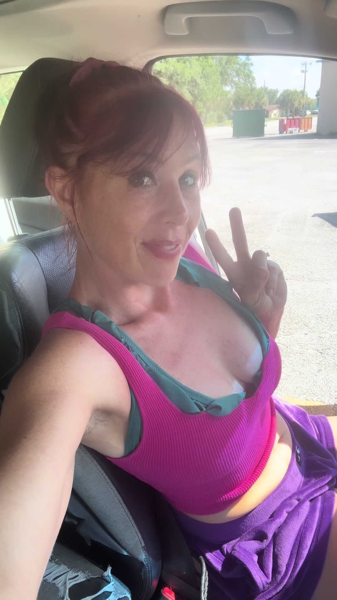 @flamingiguanagirl