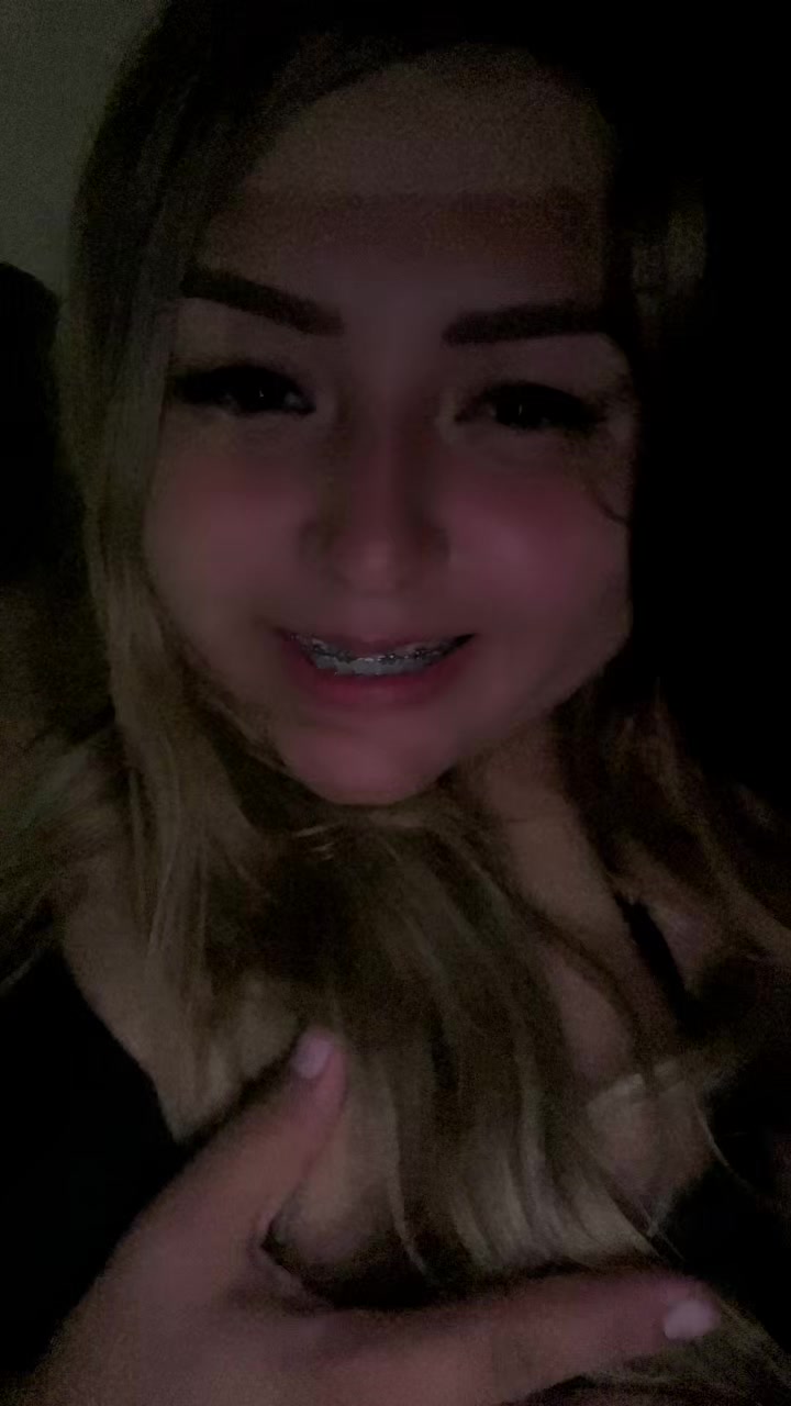 @Yosselin Reyes 👑