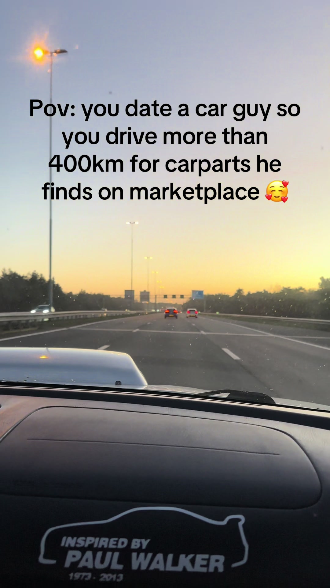 @metallic.bleu.stline