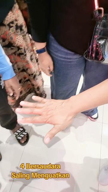 @MamaAngela44
