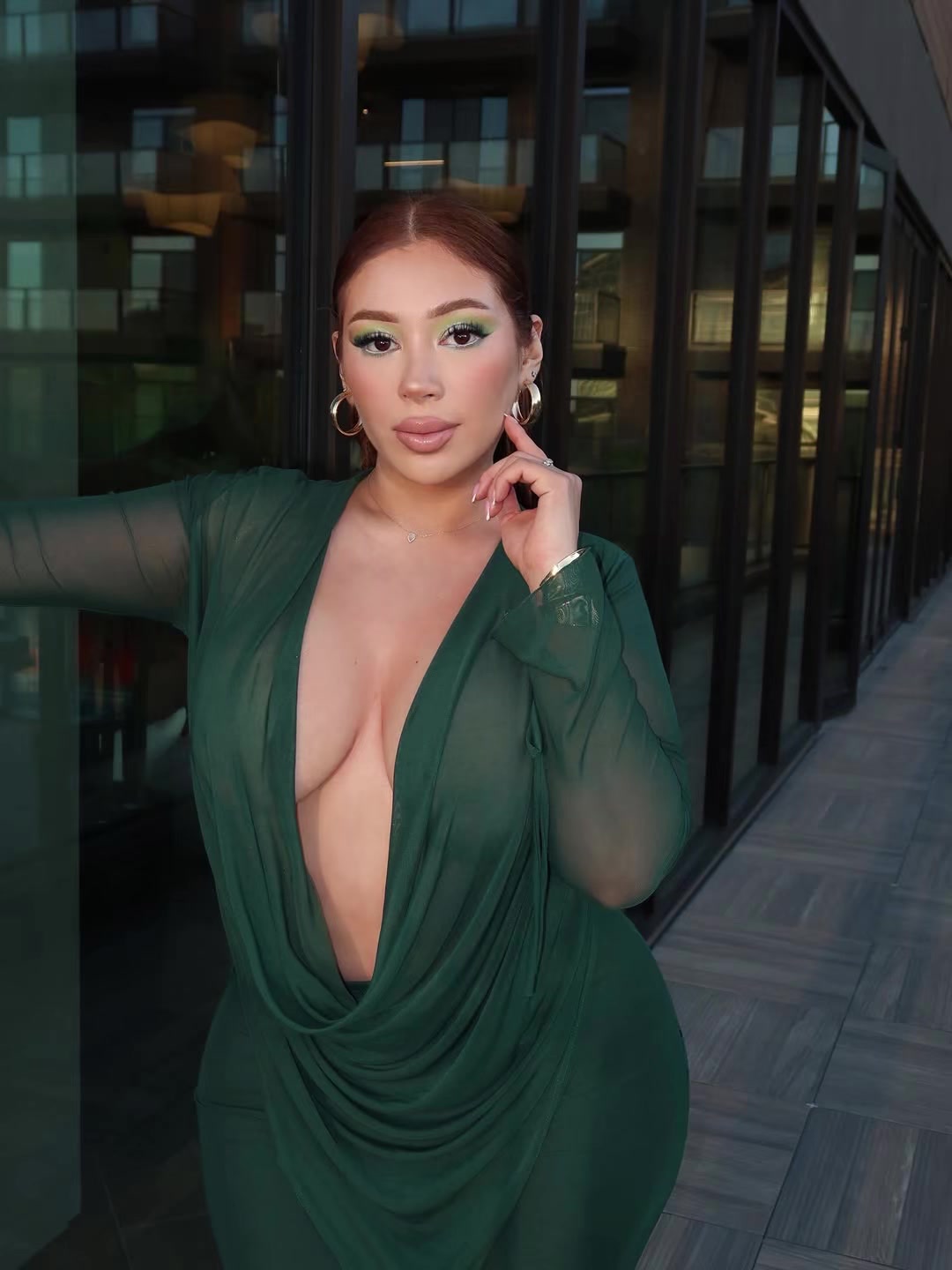 @LATINA BARBIE ๐
