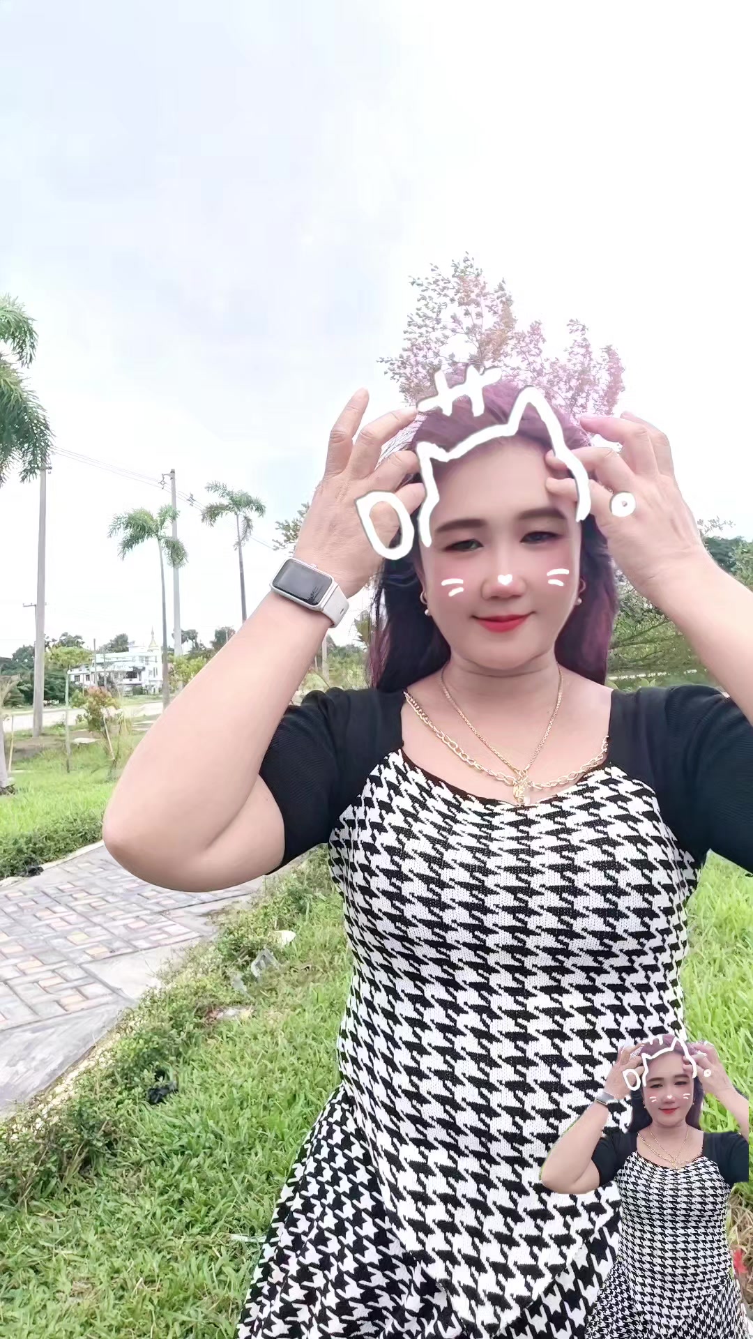 @🦋Song Laypyay Hnin (official)