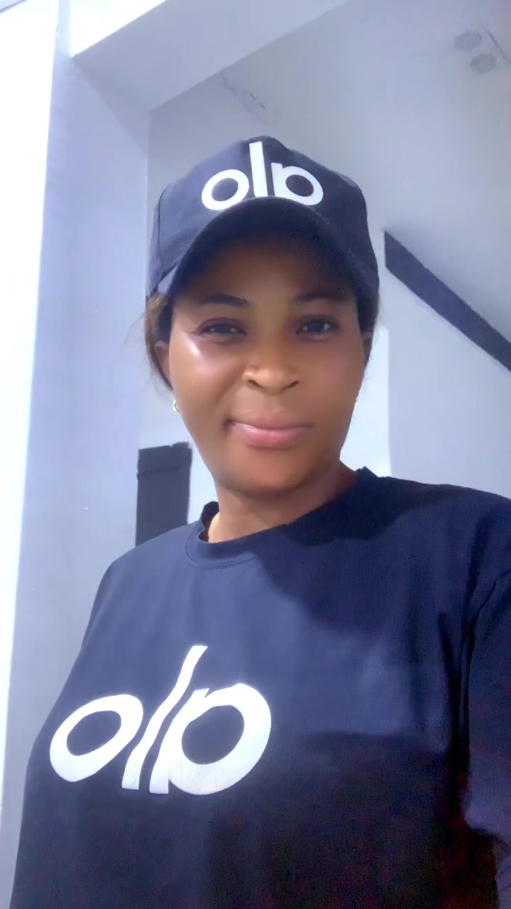 @Efua Deco