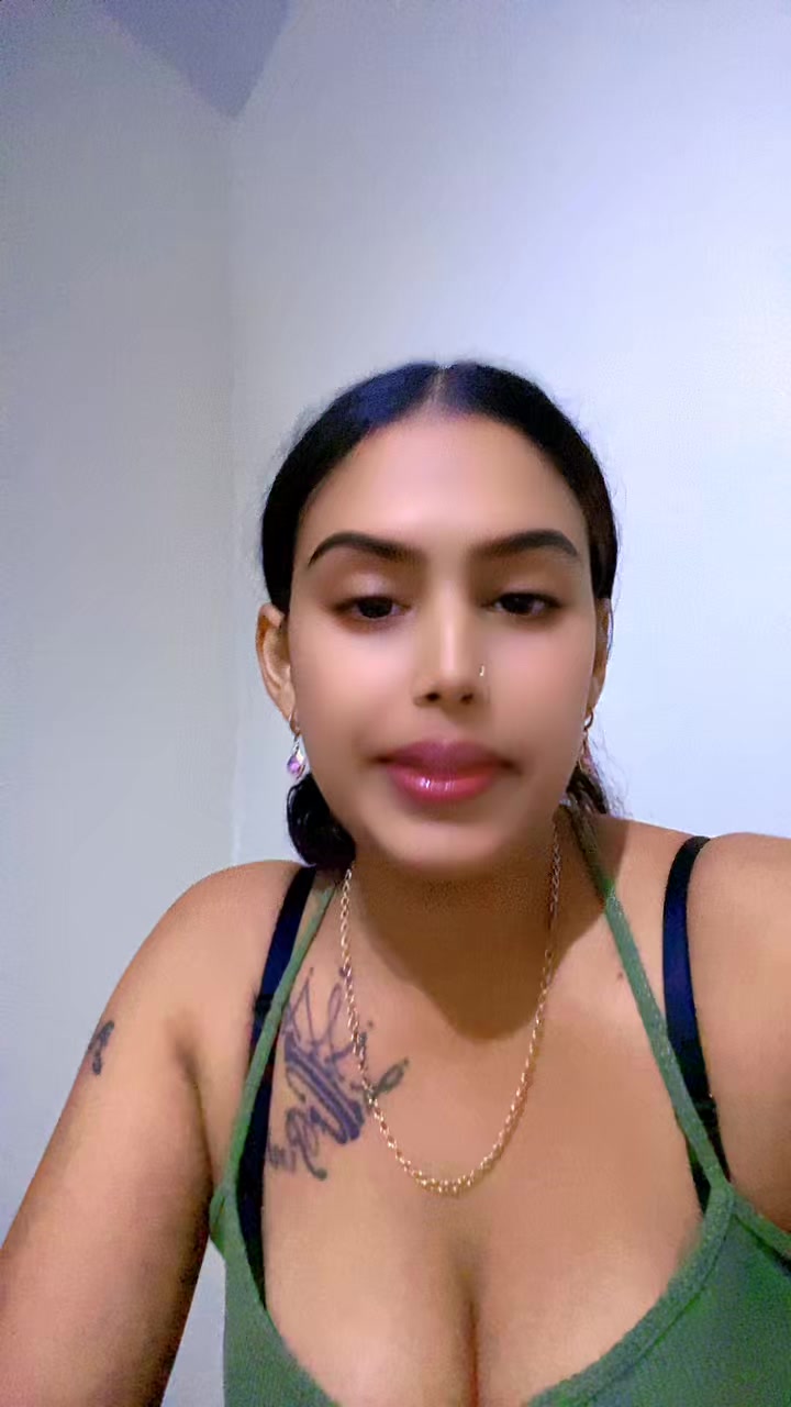 @Pinky💖