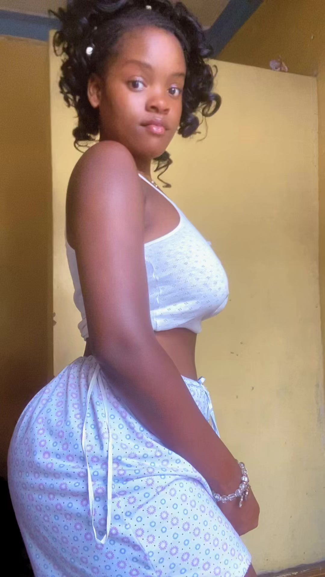 @☄️☄️ alisvicto 💜💧