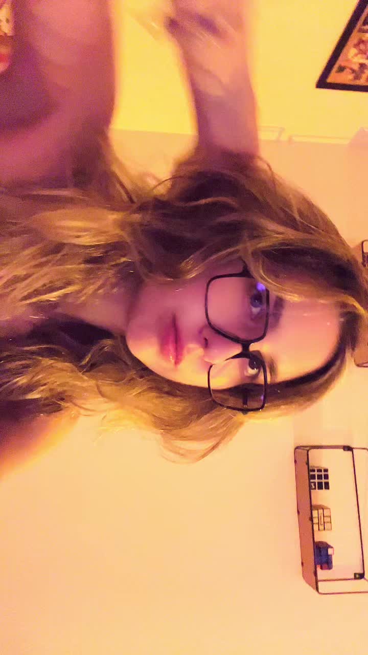 @angie.lina.130