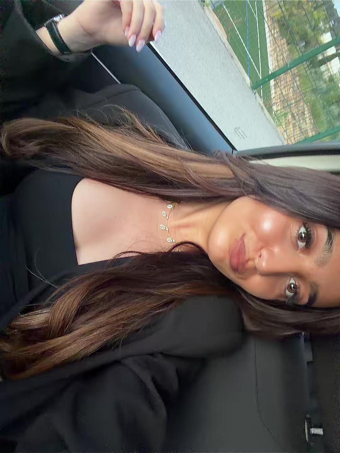@Deiva