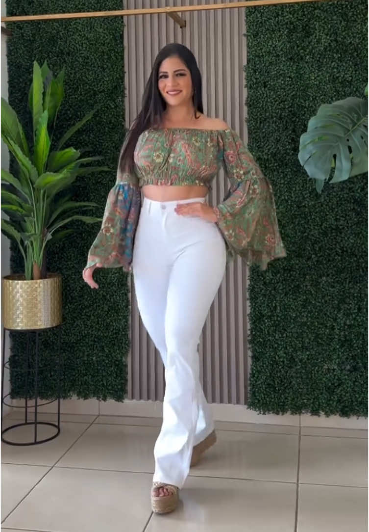 @gisseline1204