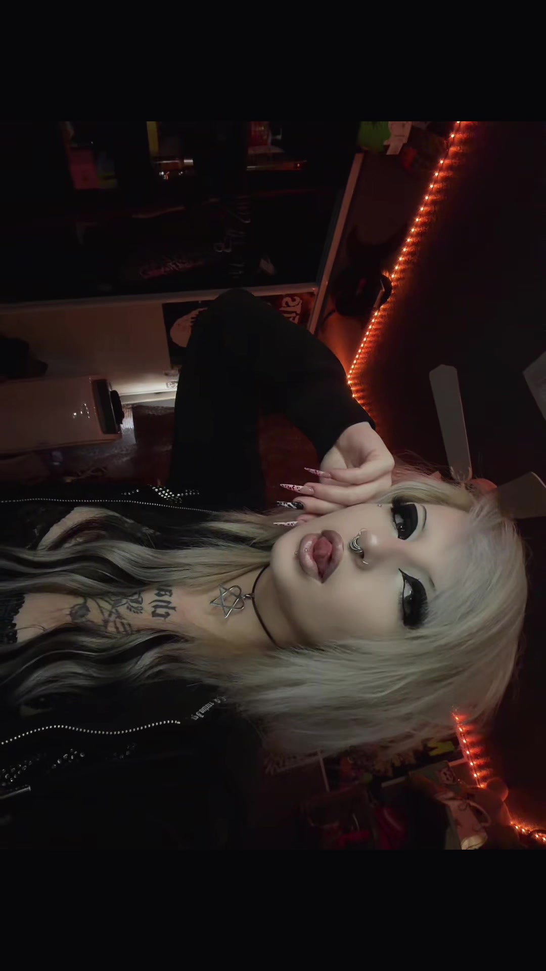 @Kyra