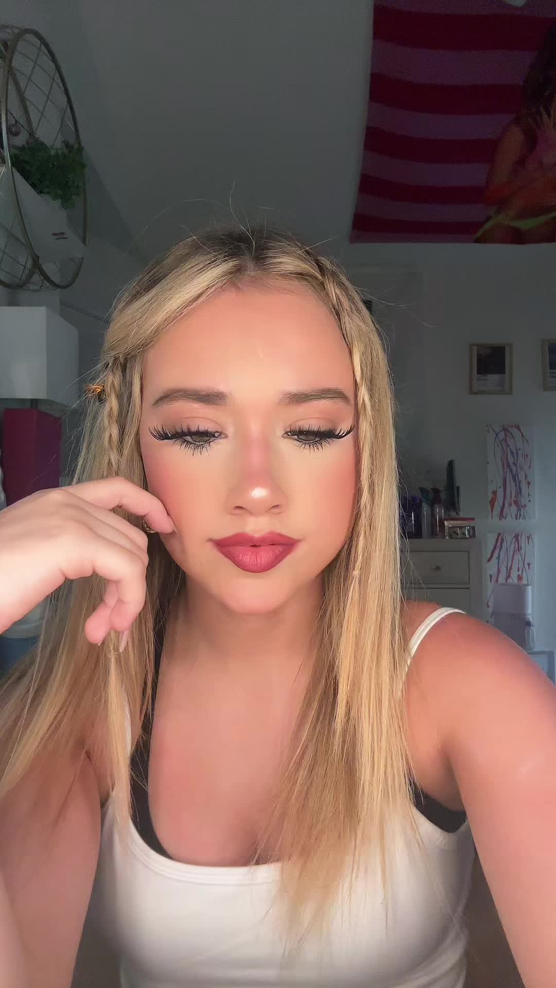 @mena.lux.delamatyr