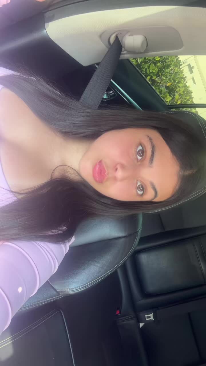 @𝓷𝓲𝓬𝓸𝓵𝓮
