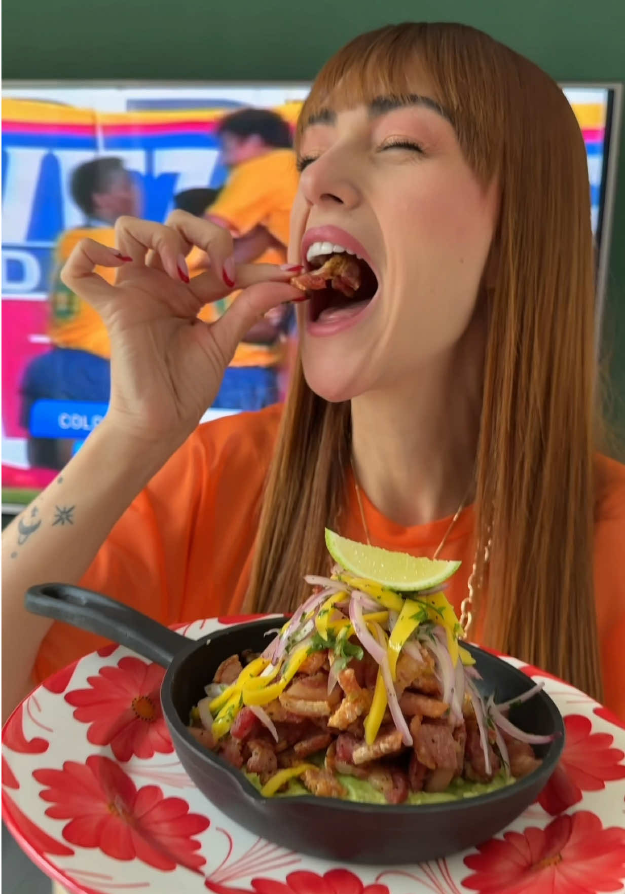 @LolaCarolaFood