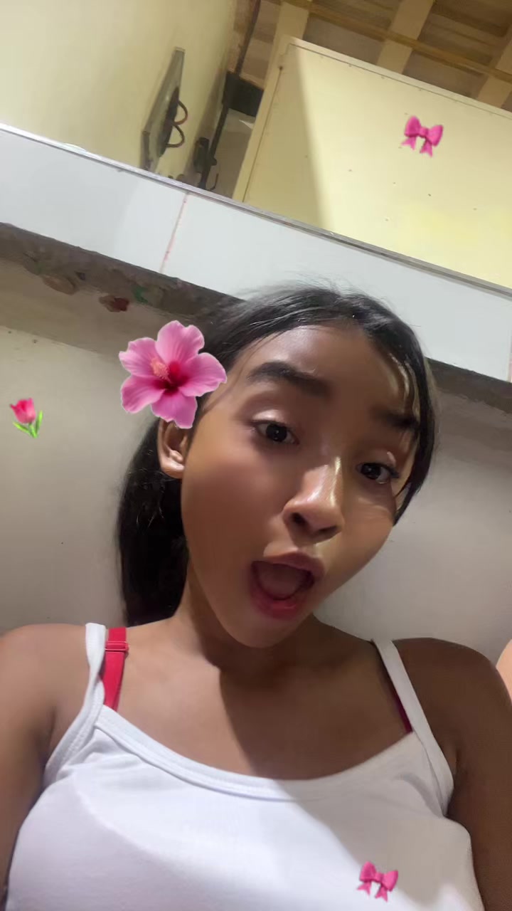 @taniaerazo98