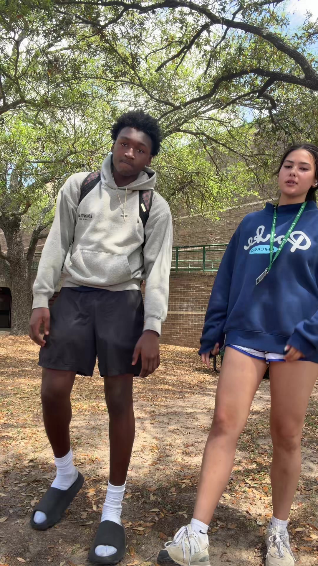 @Zo